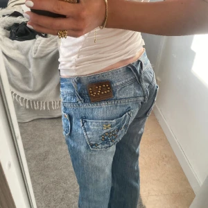 Bootcut jeans - Bra skick, jag är 165 och de är bra i längden