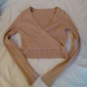 Top - Fin top från shein. Använd några gånger men är i fint skick. 