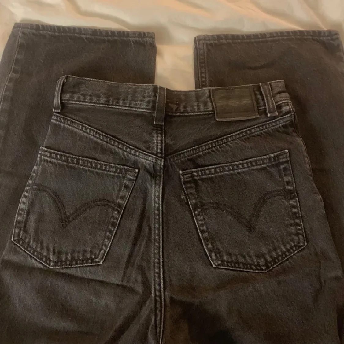 Två par Levis jeans