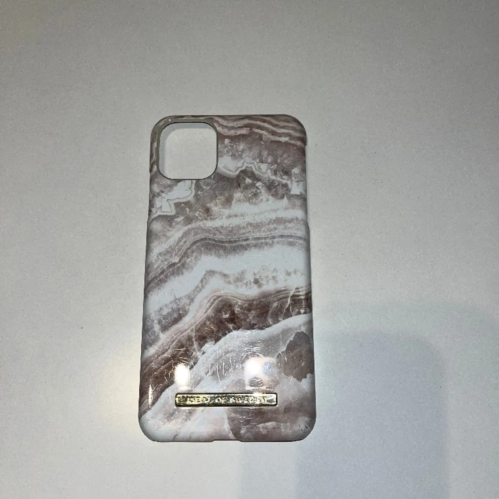 Iphone 11 pro max/iphone xs max mobilskal. . Muu.