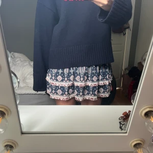 Mönstrad kjol - Såå snygg mönstrad kjol från hollister!! Ser verkligen ut som isabel marant🐆🙌🏽 perfekt till sommaren!