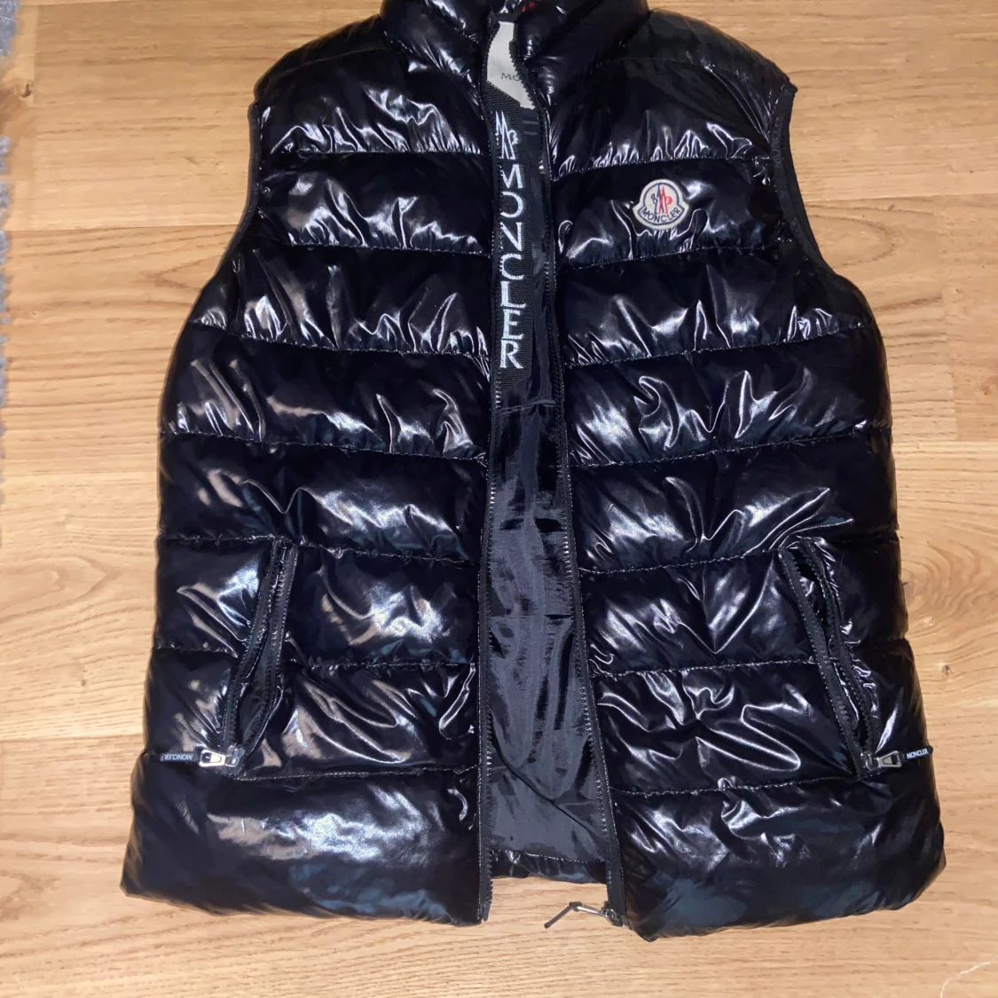 Moncler väst 