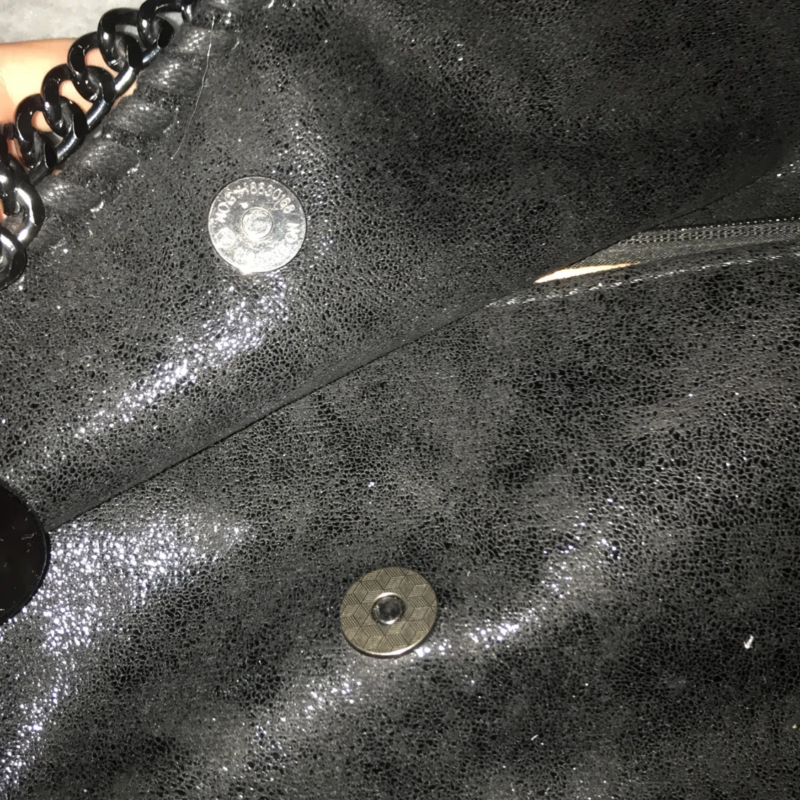 Säljer en väska - 90