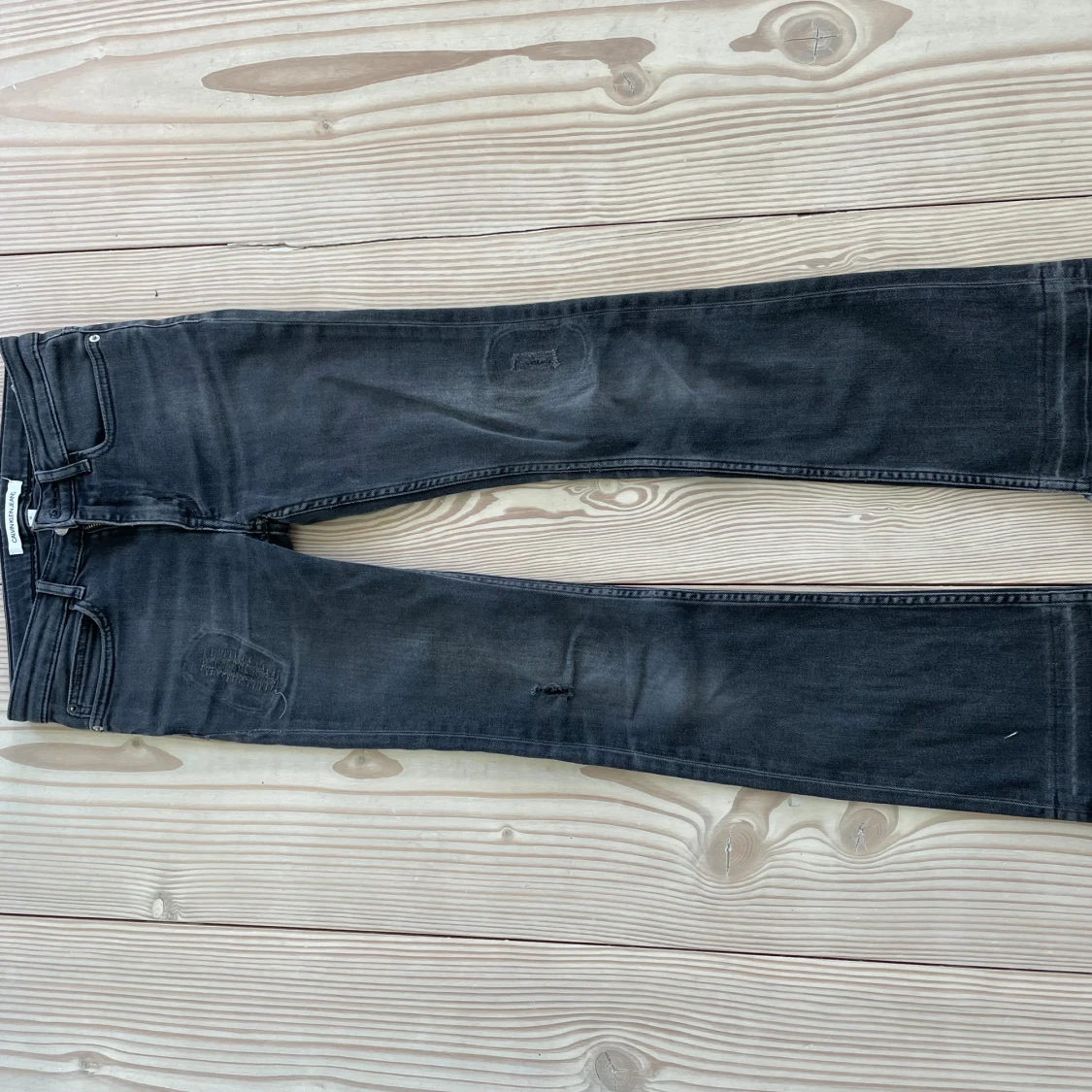 LOW WAIST BOOTCUT JEANS - 90