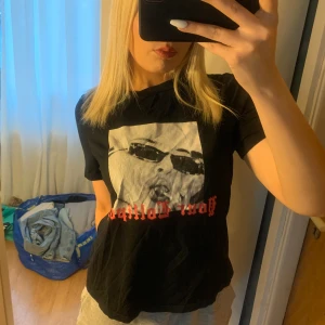 T-shirt  - T-shirt från Shein💕