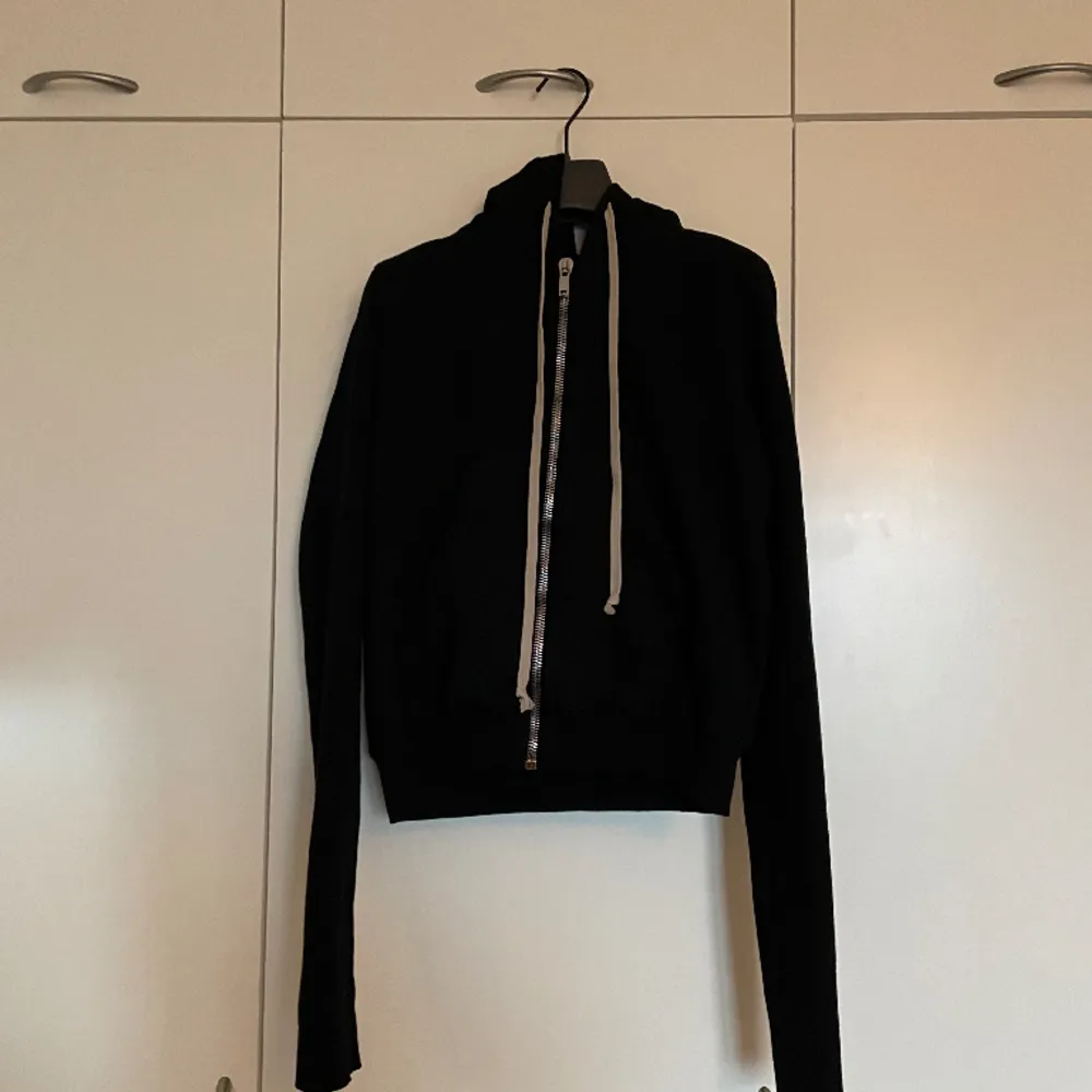 Rick Owens Drkshadow zipper hoodie, slightly shorter length. 100% cotton, excellent condition. Size M. Hoodies.