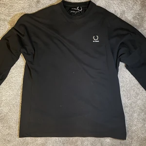 Raf simons sweatshirt - Mycket bra skick, knappt använd Storlek S