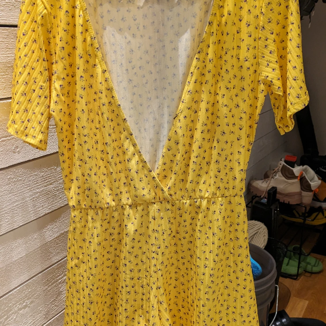 Blommig byxdress Prettylittlething