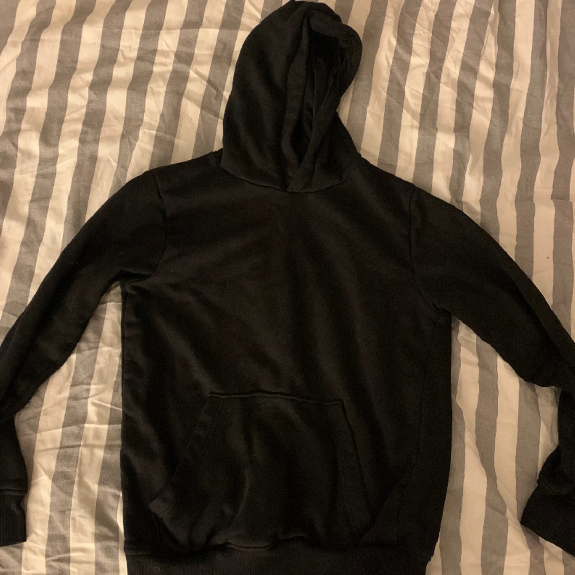 Svart Hoodie
