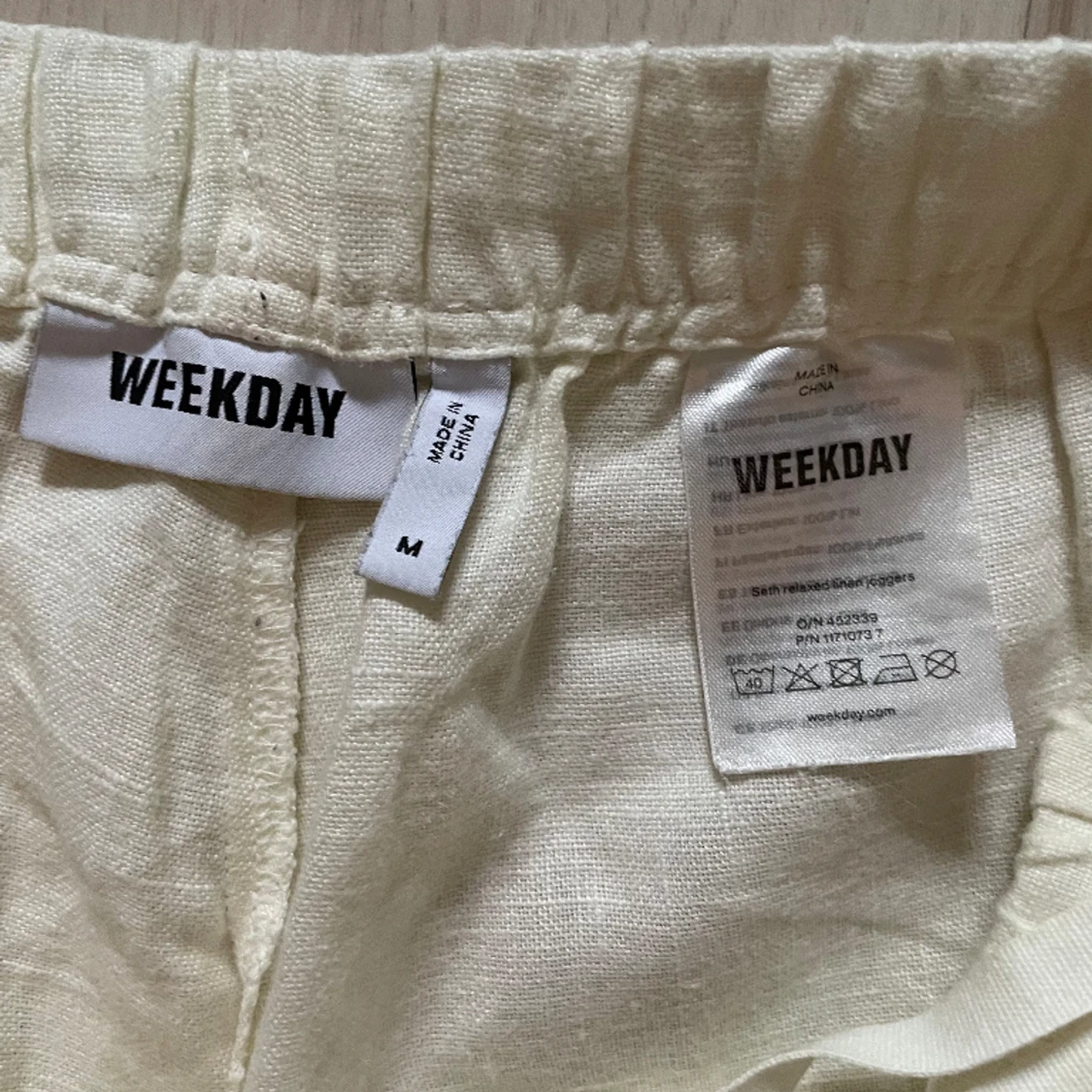 Weekday linne byxor - 299kr - 91