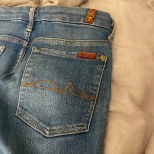 Jeans - Lågmidjade jeans