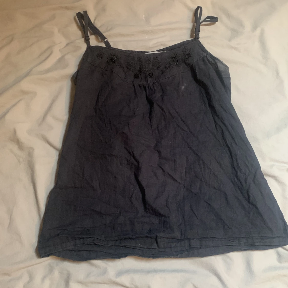 Fint linne med detaljer