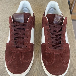 Valentino Skor - As snygga Valentino skor!! Svåra och få tag på🫶🏼