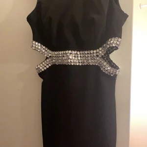 Fest klänning  - Använts 1 gång