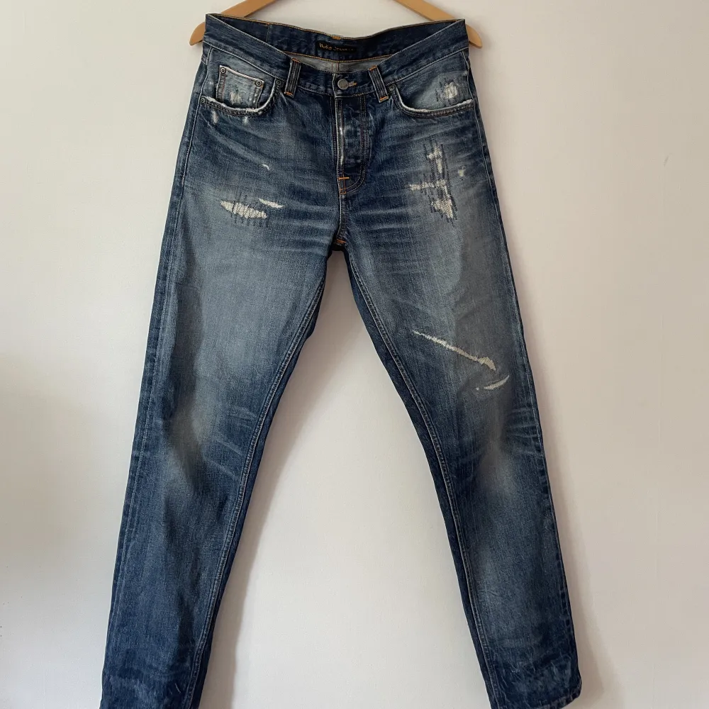 Straight herr jeans från märket nudie i väldigt bra skick. Strl 31/32. Hör av dig vid intresse eller frågor!☺️. Jeans & Byxor.