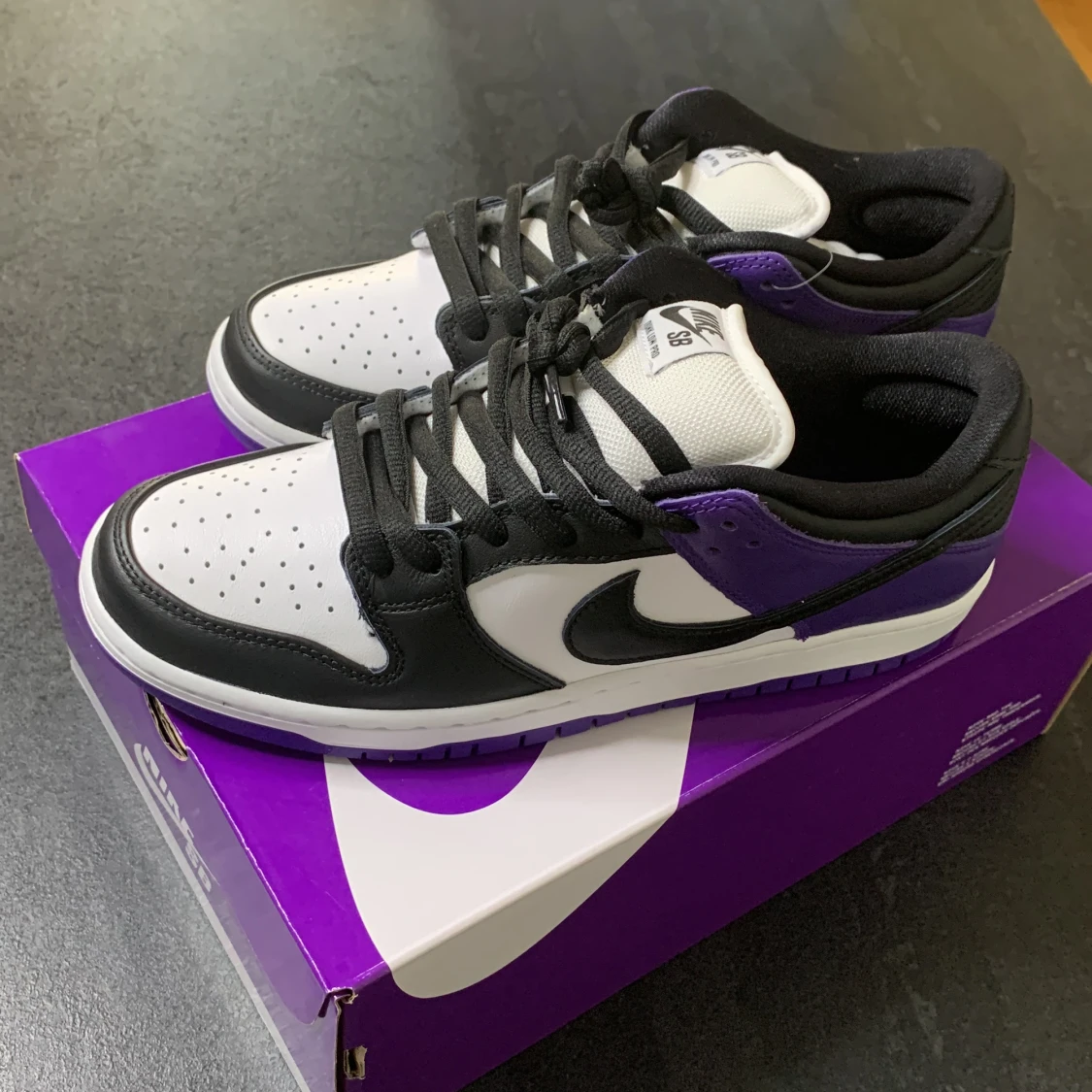 Nike SB Dunk Low Court Purple DS Strl 43 - 90