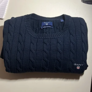 Gant stickat tröja - Gant stickat tröja storlek M