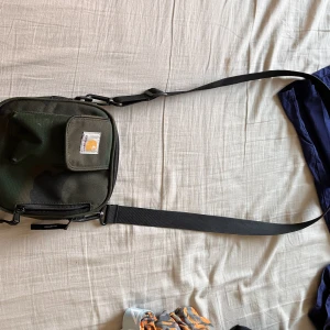 Carhartt axelväska  - Unisex Carhartt axelväska 