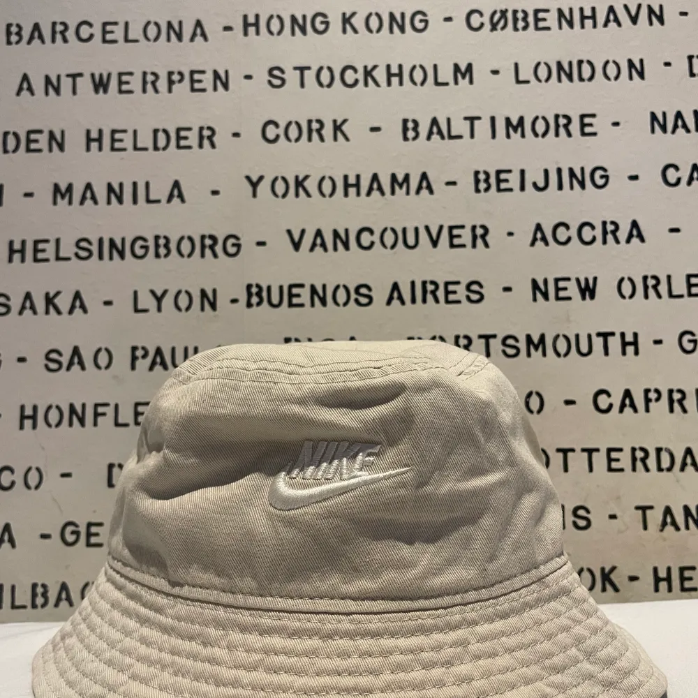 Snygg bucket hat från Nike. Övrigt.