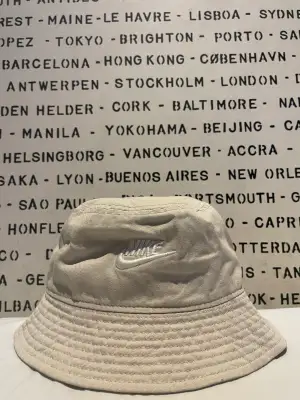 Snygg bucket hat från Nike