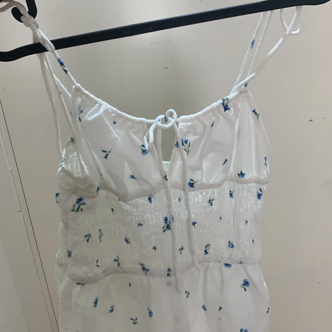 Vit sommarklänning  - 90