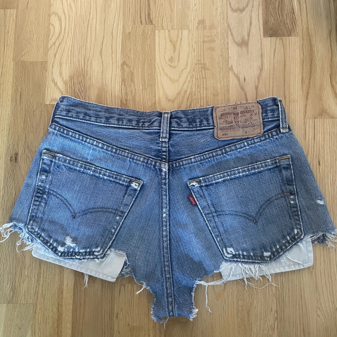 Lågmidjade Jeansshorts Levis - 90