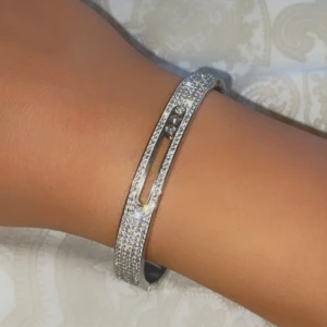 Silvrigt diamant armband  - Superfin och elegant 