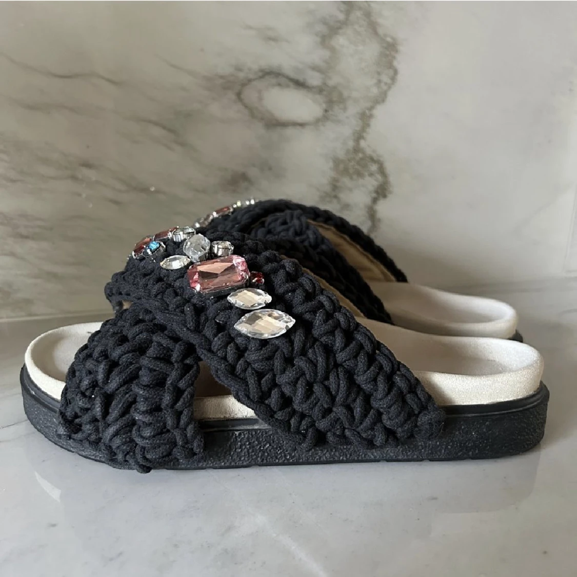 Inuikii tofflor - 90