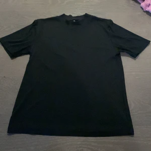 Topp - Vintage topp i nyskick Passar xs-m Sååå fin och stretchig 