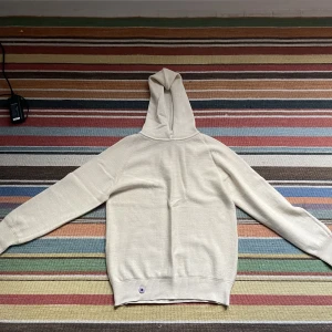 Sheep Inc. Hoodie  - En hoodie av ull från Sheep Inc. Storlek 2, ungefär s/m. Sitter bra och är varm och skön. Varsamt använd.   Pris prutbart!