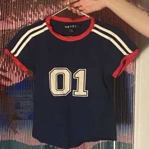 Babytee - Babytee från motel 