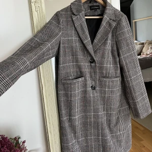 Höstkappa - Höstkappa som är helt oanvänd. Säljes pga storrensning.  