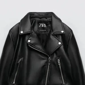 Jacka  - Skinnjacka från zara, oanvänd! 