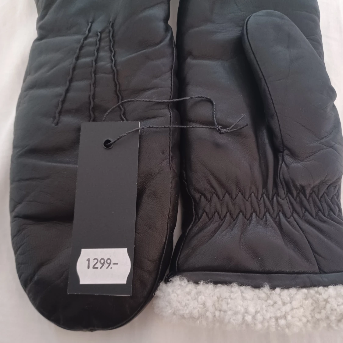 Hestra skinnvantar - 90