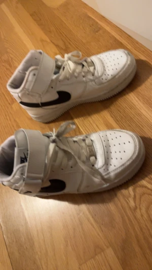 Nike skor - Dom blir tvättade innan jag postar!