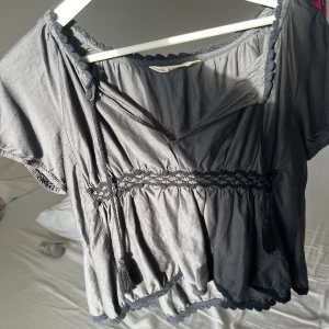 As snygg blus🤍 - Topp från odd Molly! Så snygg!🤍