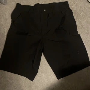 Shorts - Shorts, använda 1 gång. Inga defekter. Elastisk midja (till viss grad)