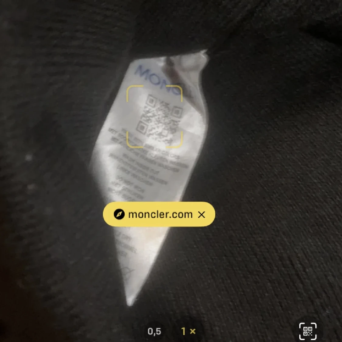 Äkta moncler mössa  - 91