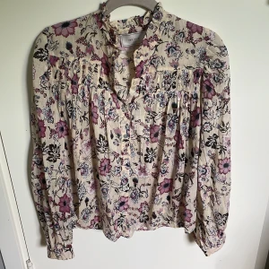 Söt blus från neonoir  - Super söt! Använd 2 ggr