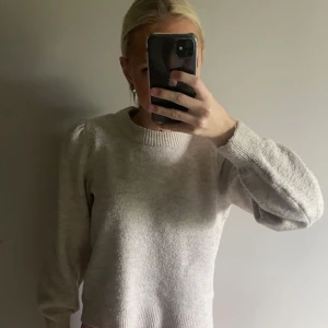 Stickad tröja - Stickad tröja från Vero Moda köpt på Zalando❣️