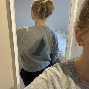 Milk atelier - Tröja från Milk Atelier💕 nypris 1300kr💗 Storlek XS men jag skulle säga att den är mer en storlek S💕