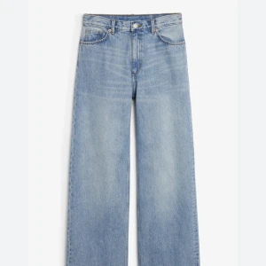 Monki jeans Yoko  - Supersnygga jeans från monki!! Bra skick 🫶🏼🫶🏼