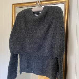 Snygg grå tröja från Zara 💕 