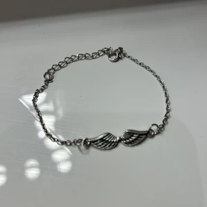 Armband  - Likar Zadig, aldrig använd! 