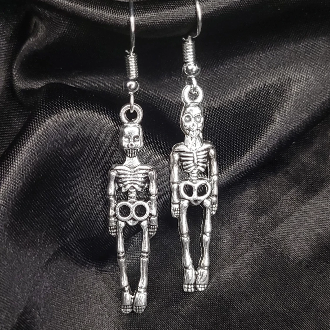 Skelett Örhängen! ☠