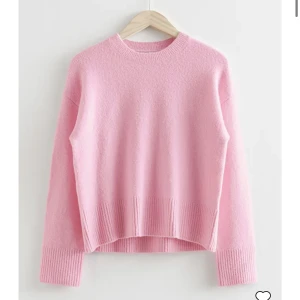 Stickad tröja - Superfin stickad tröja från &Other stories❤️I superbra skick! I storlek M men passar även S❤️