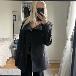 Kappa - Kappa från h&m, kommer inte toll användning, strl 38 men passar på mig som har xs/s