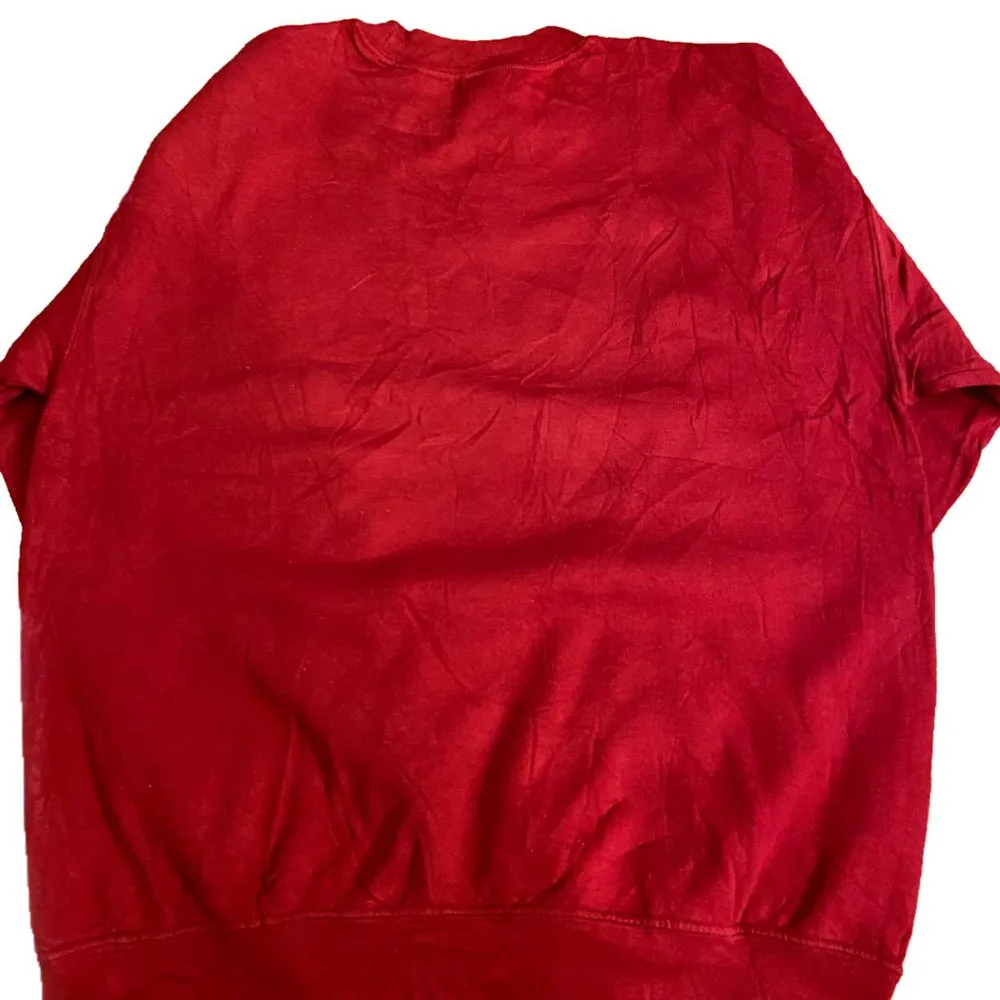✅ Vintage Sweatshirt                                                            ✅ Size: Medium                                                                                           ✅ Condition: 10/10 . Hoodies.
