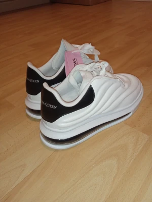 Alexander McQueen 2023 - Alexander McQueen 2023 