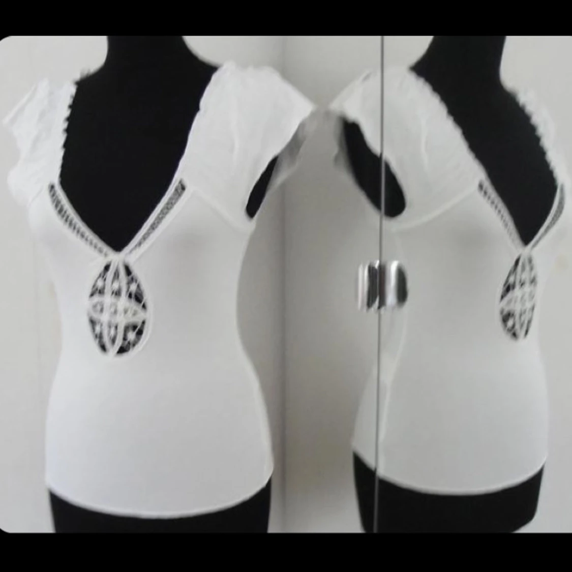 Mycket snygg puder vitt topp fina detaljer - 90